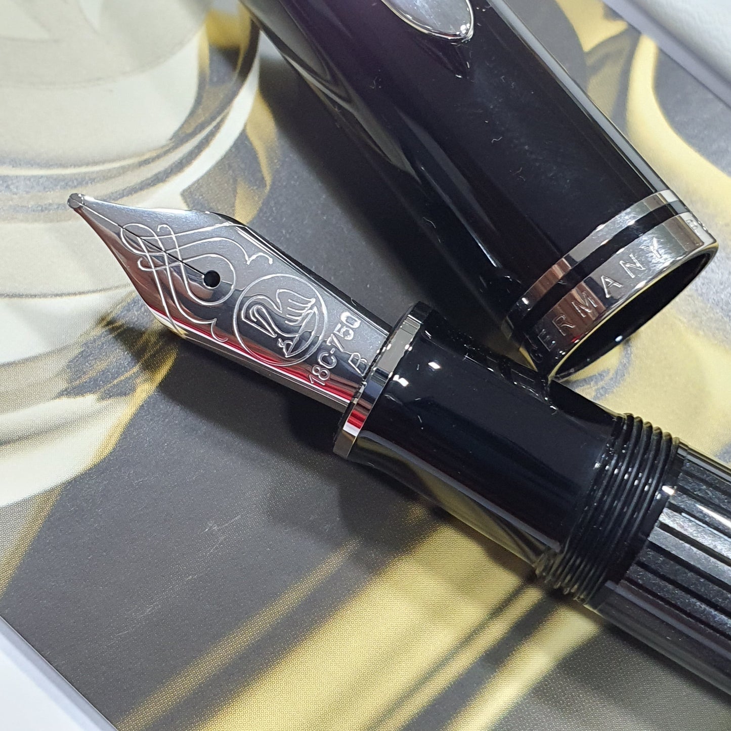 Pelikan Souveran M805 Fountain Pen