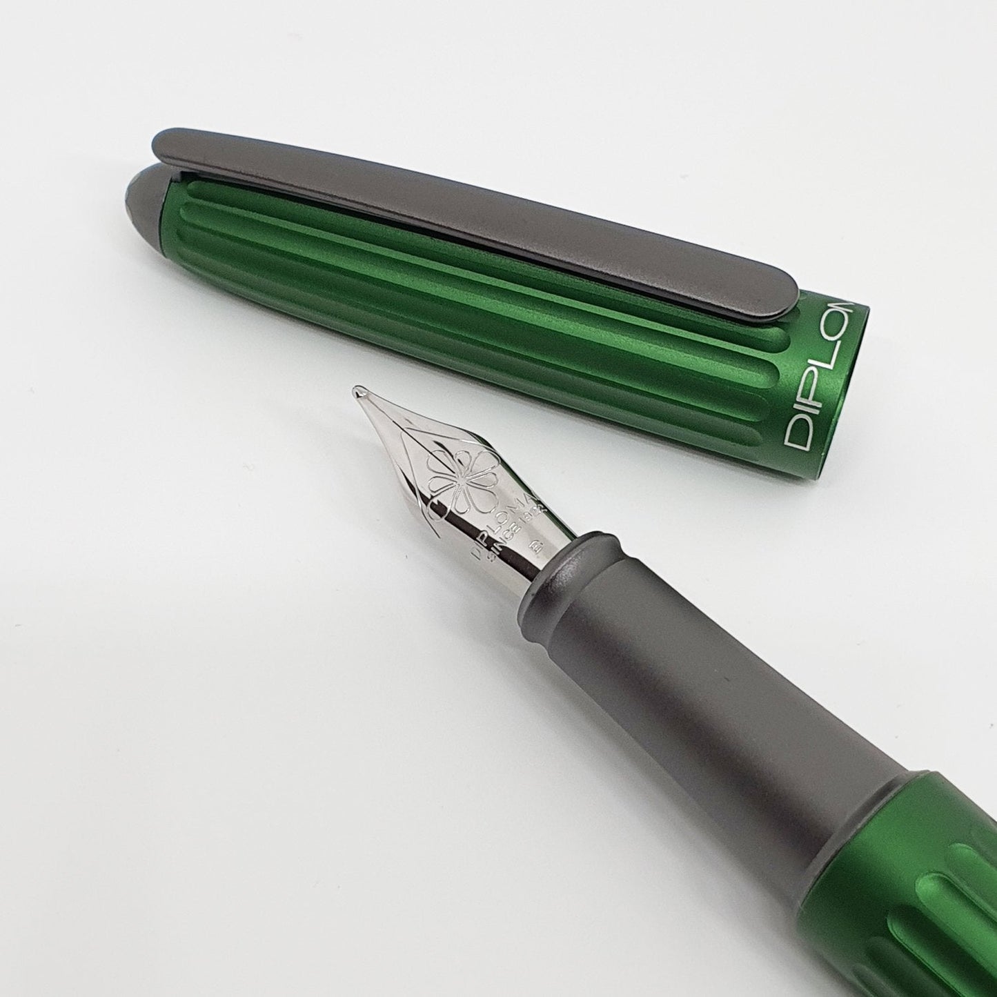 Diplomat Aero Green Fountain Pen is shaped like the airship named Zeppelin of the 1900's