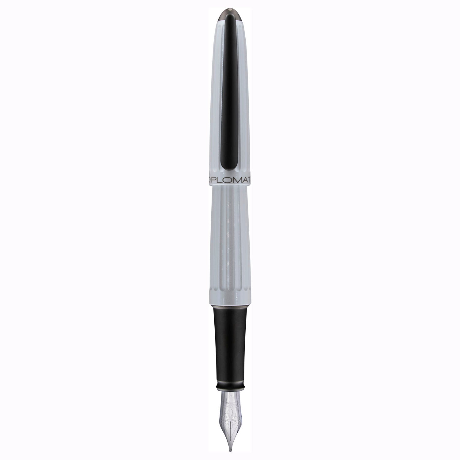 Diplomat Aero Pearl White Fountain Pen