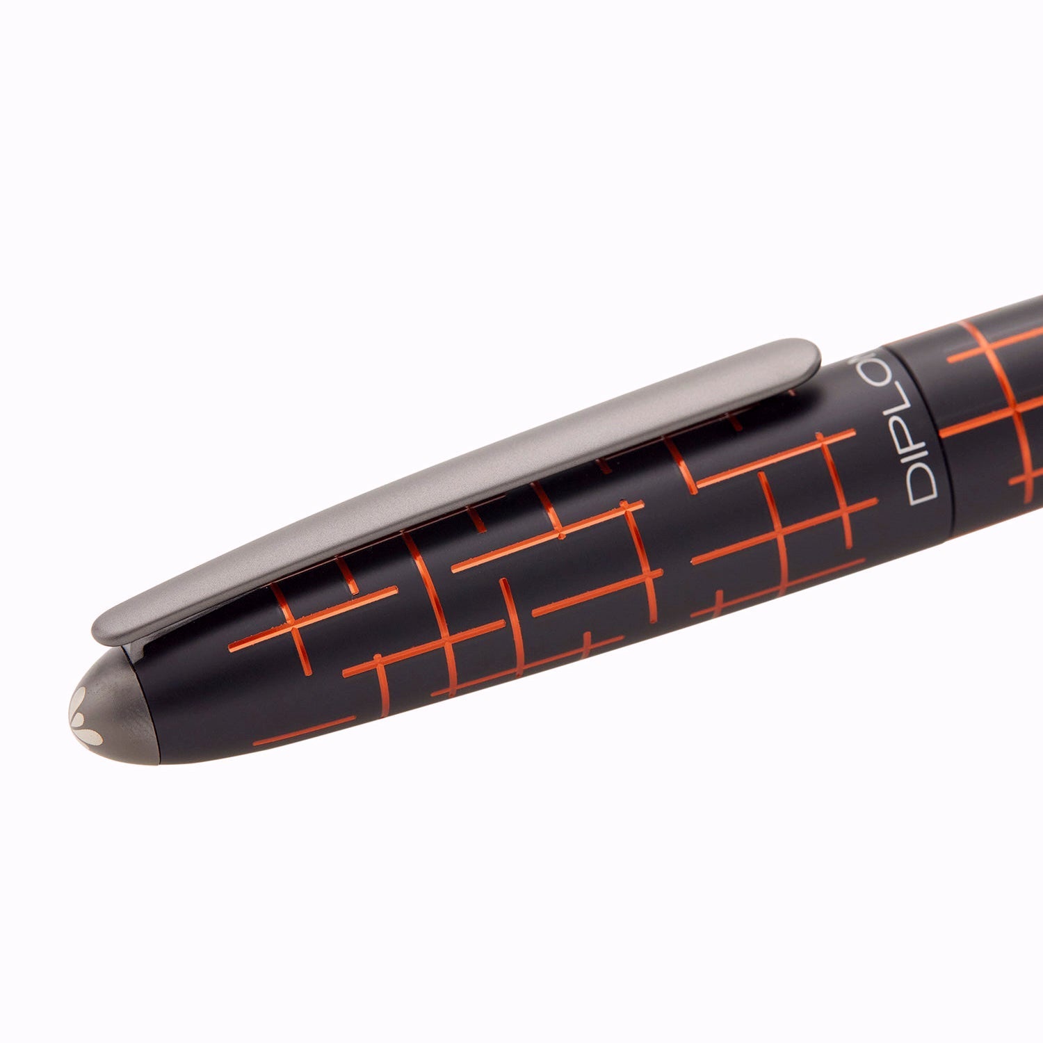 Diplomat Elox Matrix Black/Orange Fountain Pen