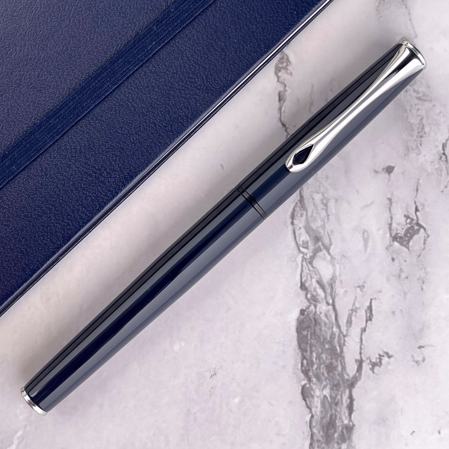 Diplomat Esteem Dark Blue CT Fountain Pen