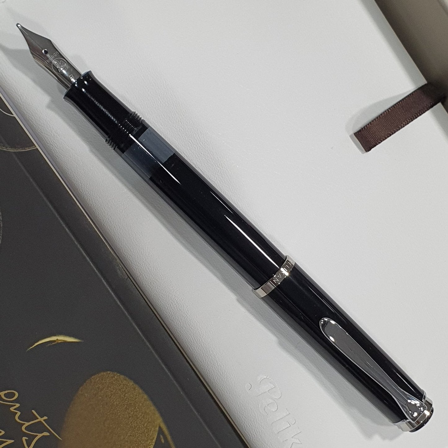 Pelikan Classic M205 Black Fountain Pen