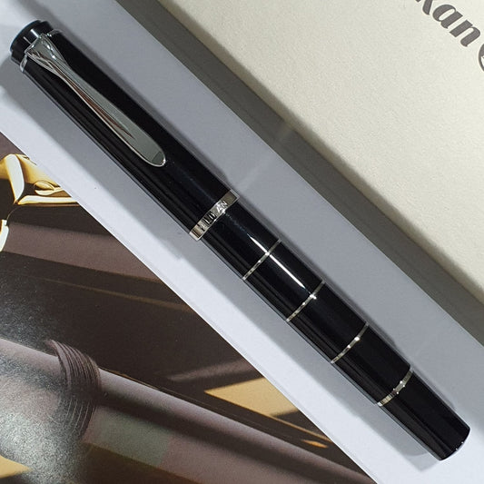 Pelikan Classic M215 Black Rings Fountain Pen