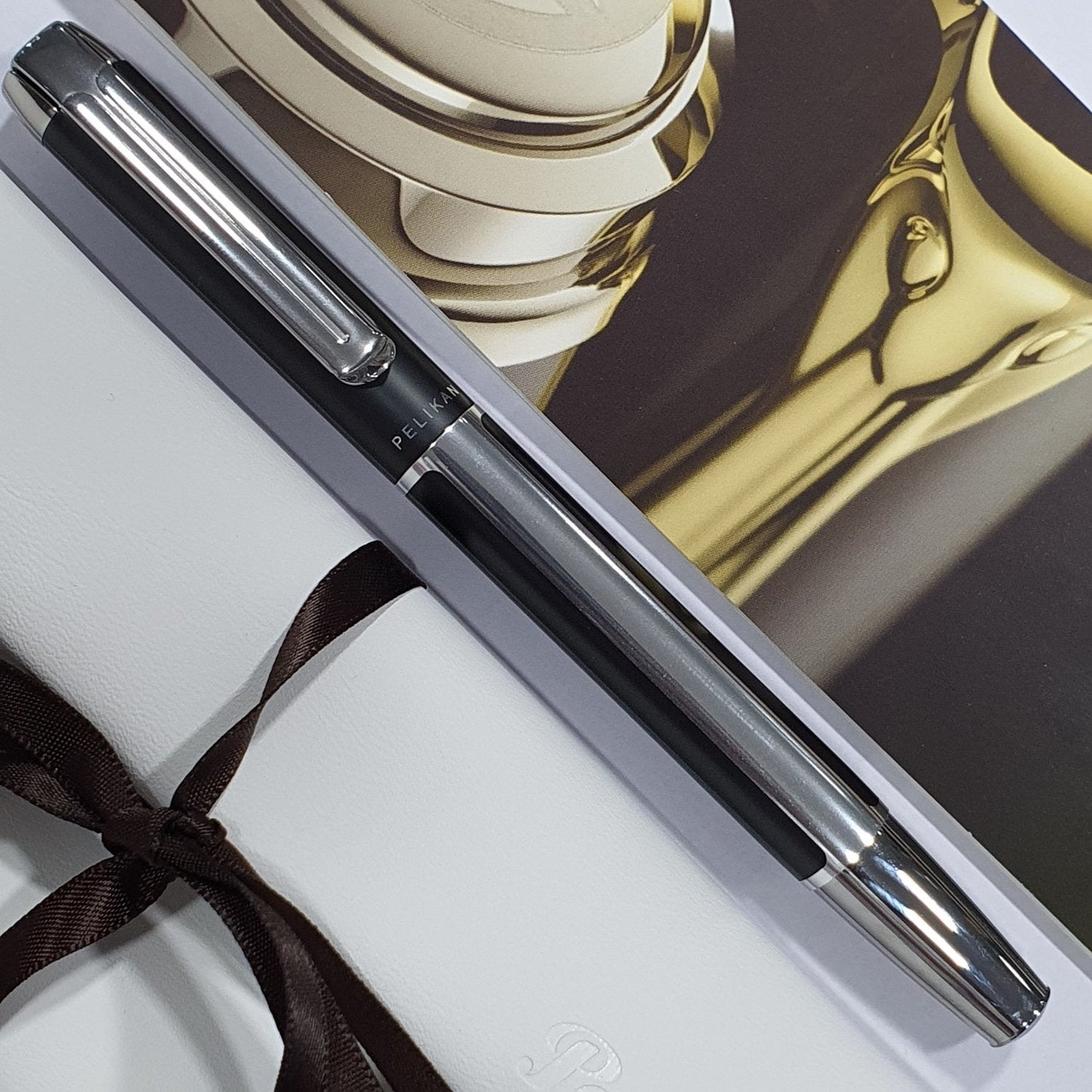 Pelikan Pura P40 Anthracite Fountain Pen