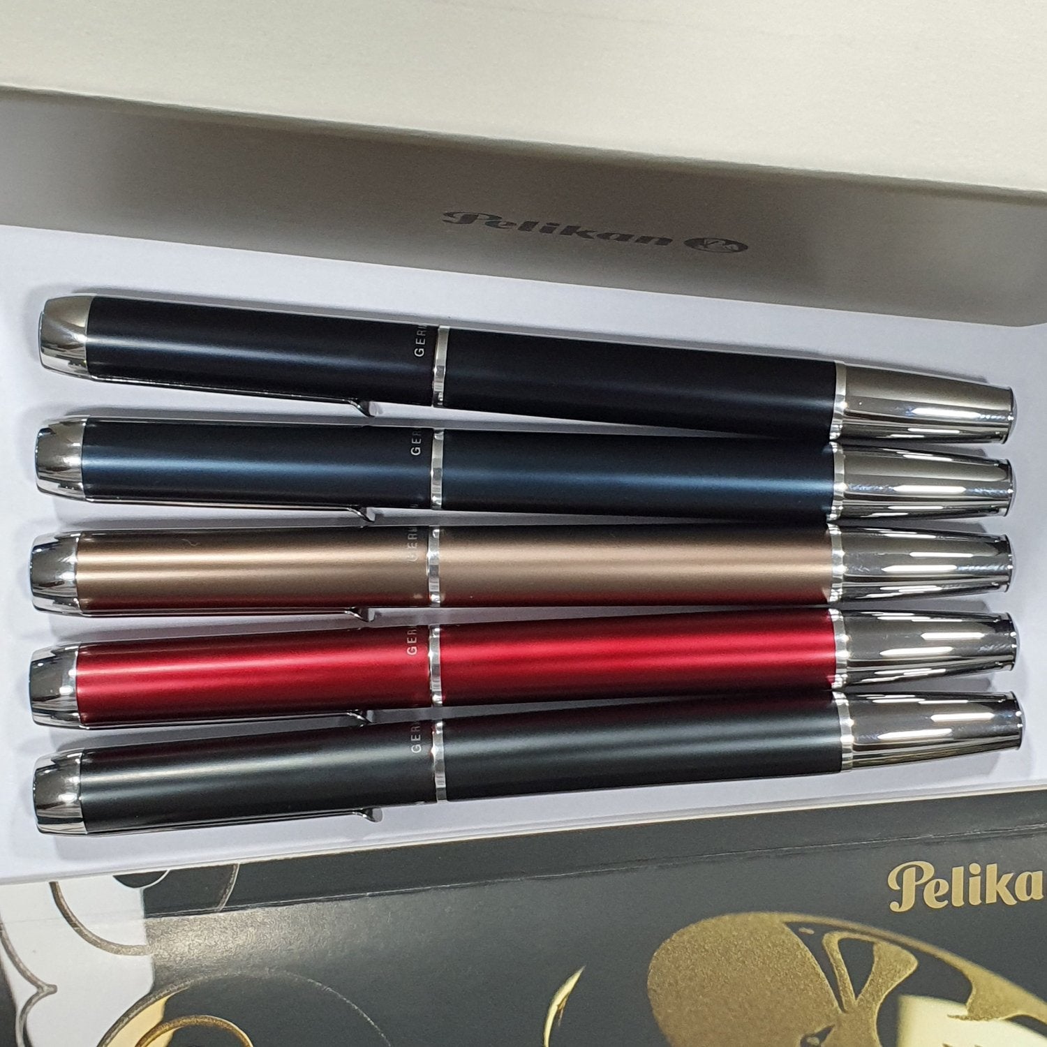 Pelikan Pura P40 Fountain Pen