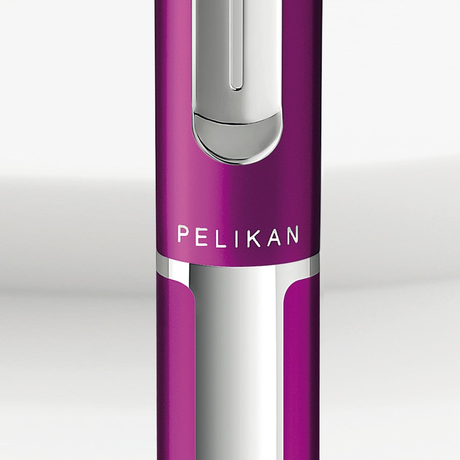 Pelikan Pura P40 Purple Fountain Pen