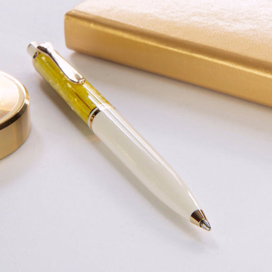 Pelikan Souveran K400 White Tortoiseshell Ballpoint Pen 935379