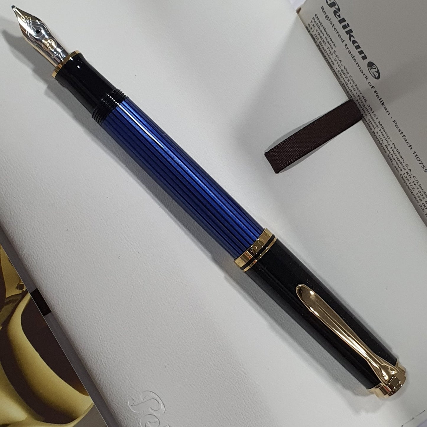 Pelikan Souveran M400 Black/Blue Fountain Pen