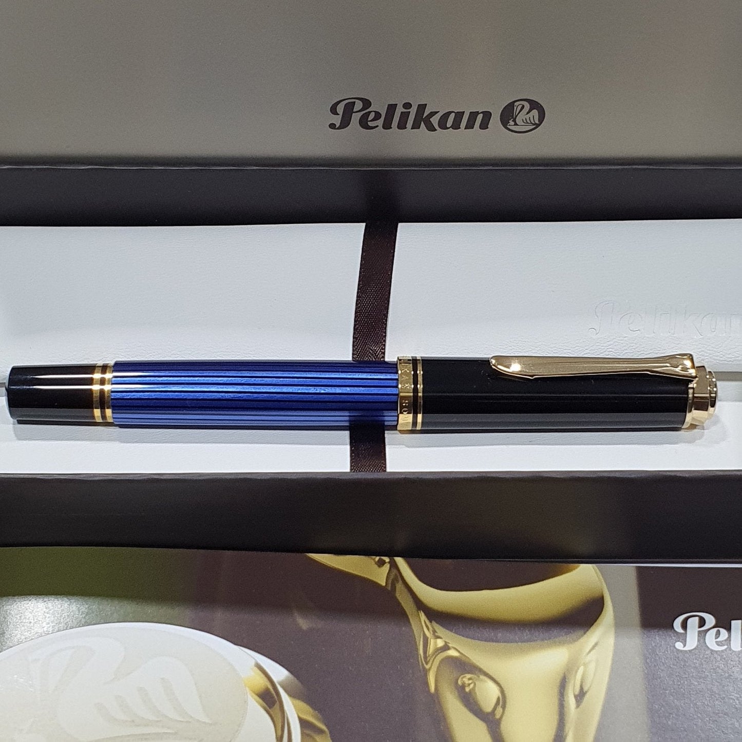 Pelikan Souveran M400 Black/Blue Fountain Pen