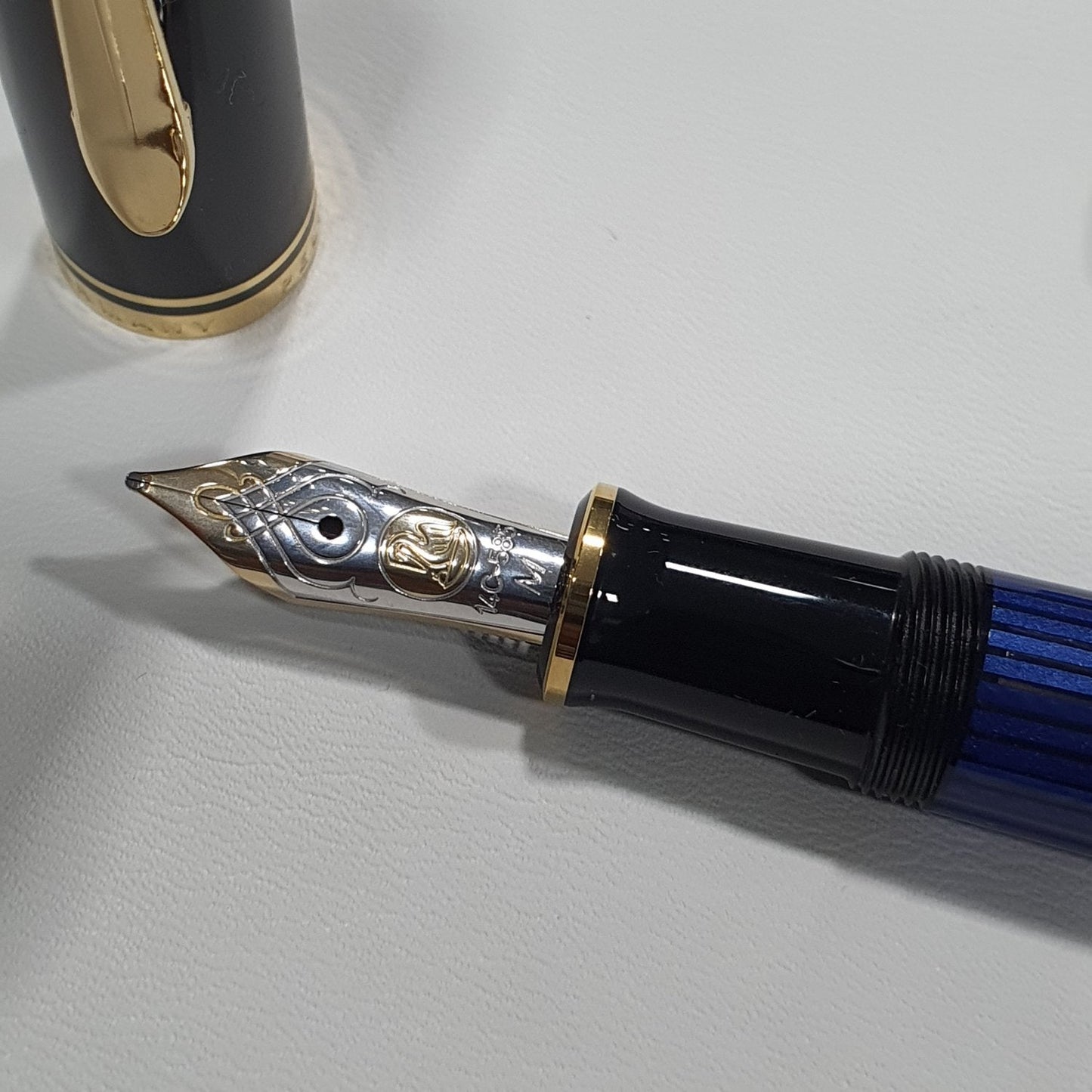 Pelikan Souveran M600 Black/Blue Fountain Pen