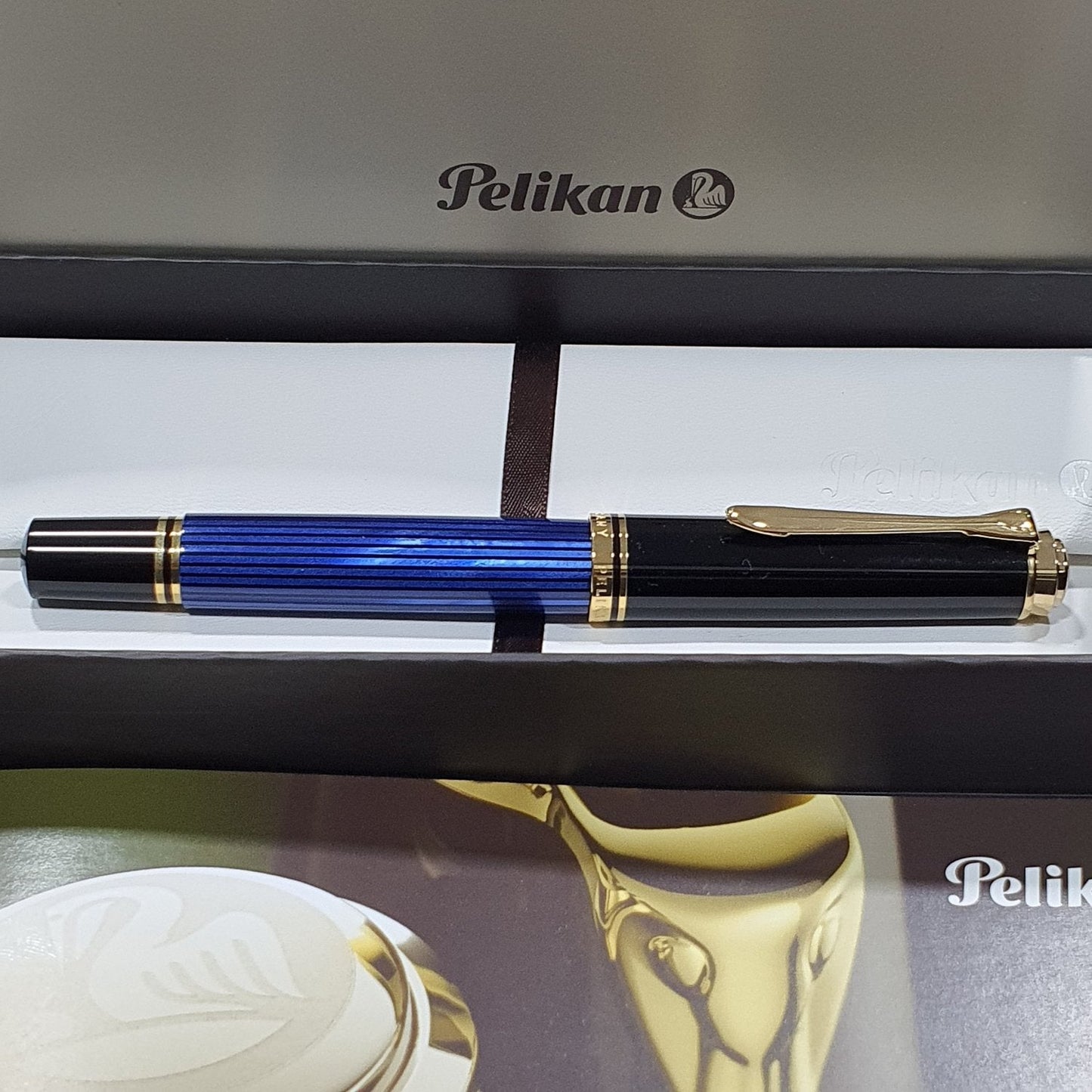 Pelikan Souveran M600 Black/Blue Fountain Pen