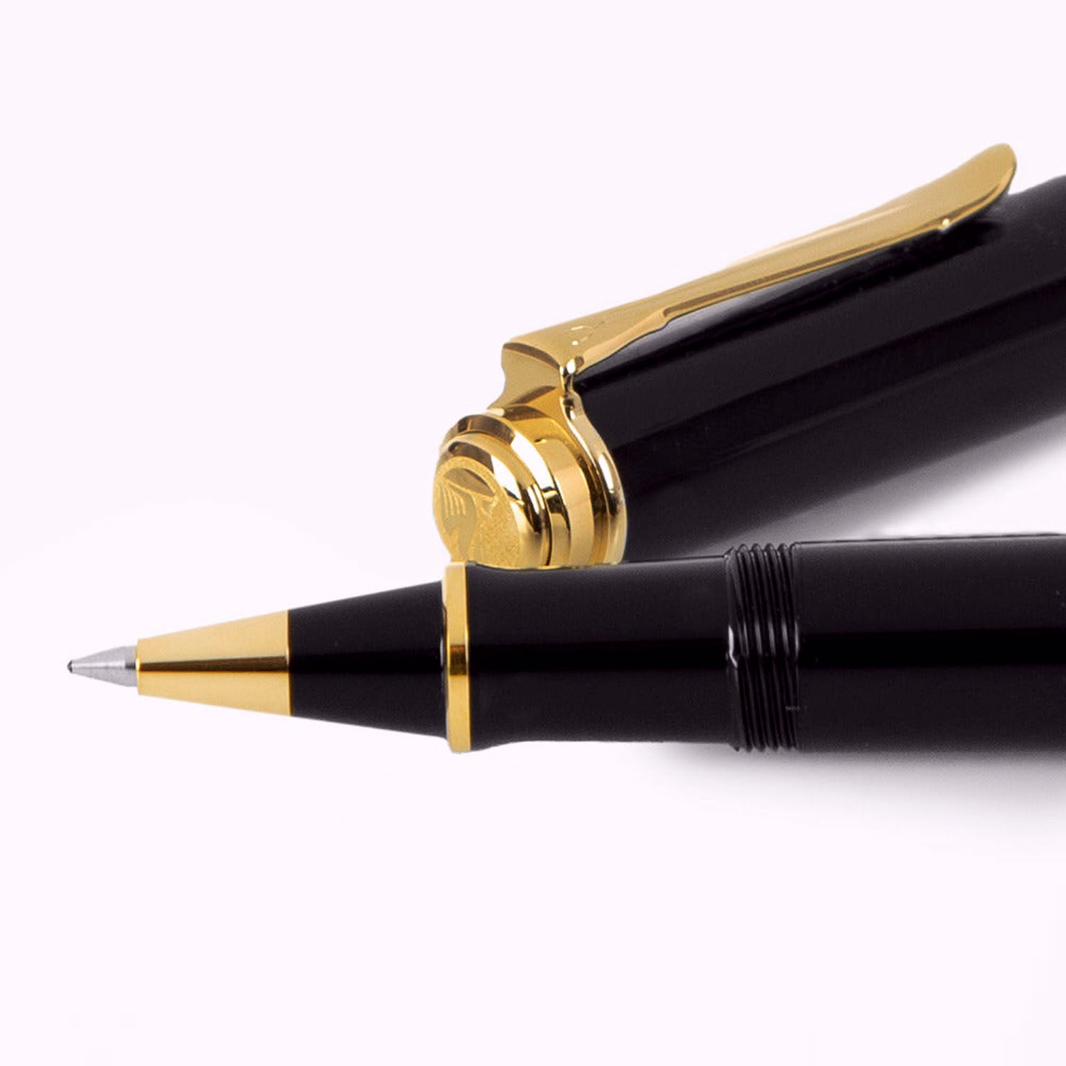 Pelikan Souveran R400 Black Roller Ball Pen 987958