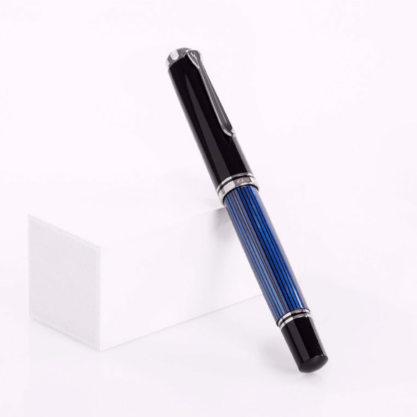 Pelikan Souveran R805 Black/Blue Roller Ball Pen 933663