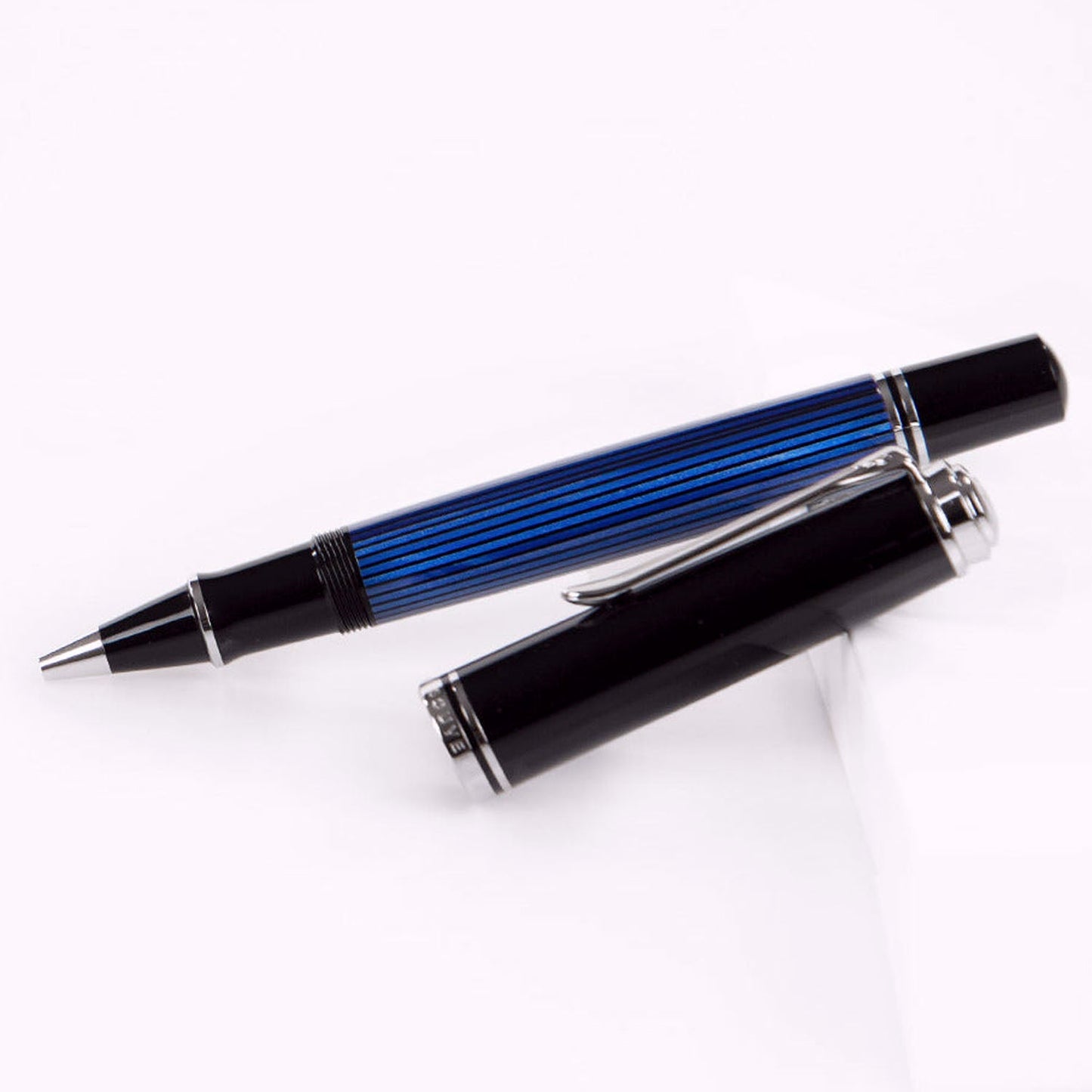 Pelikan Souveran R805 Black/Blue Roller Ball Pen 933663