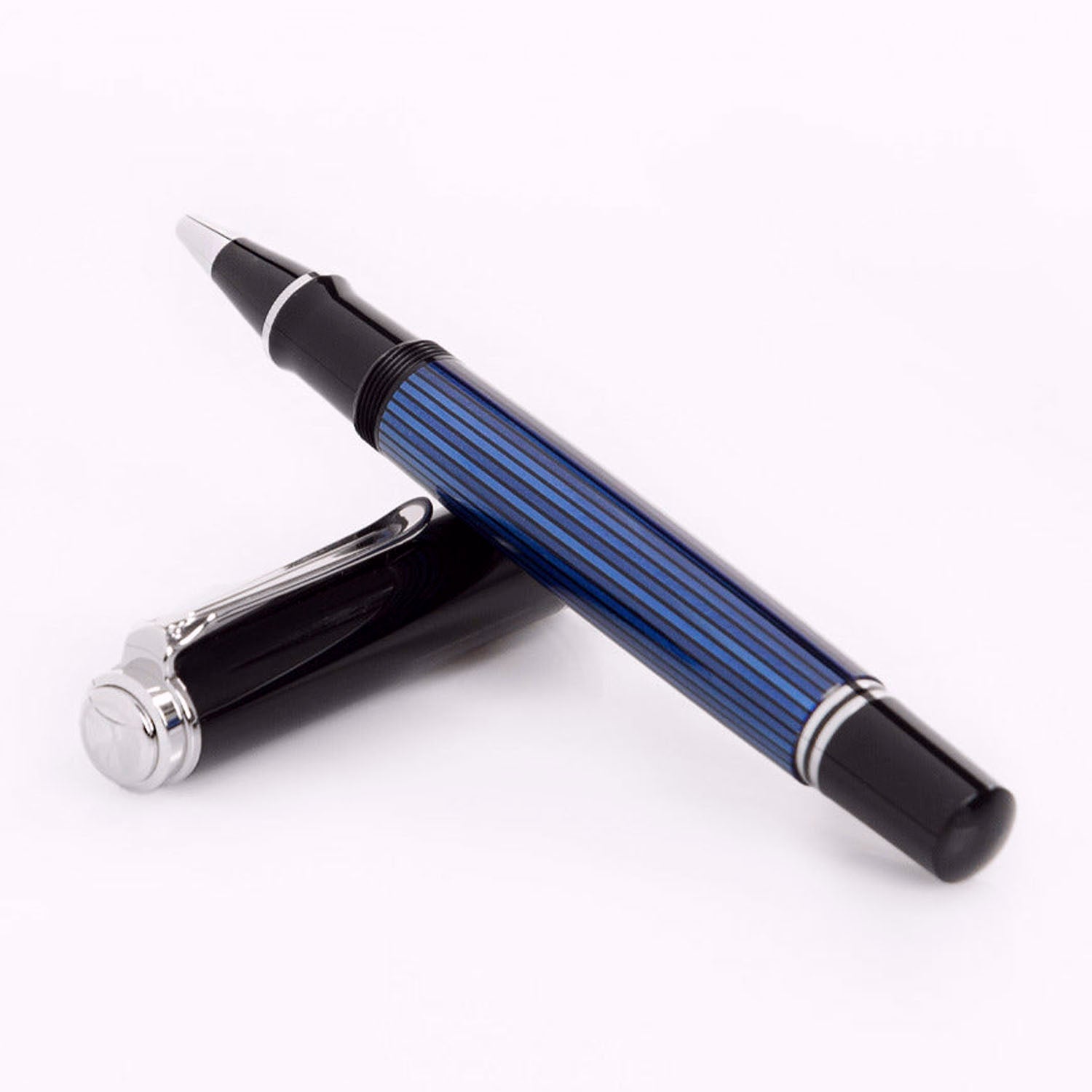 Pelikan Souveran R805 Black/Blue Roller Ball Pen 933663